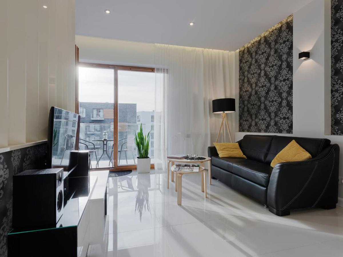 Black Pearl Apartment كراكوفيا المظهر الخارجي الصورة