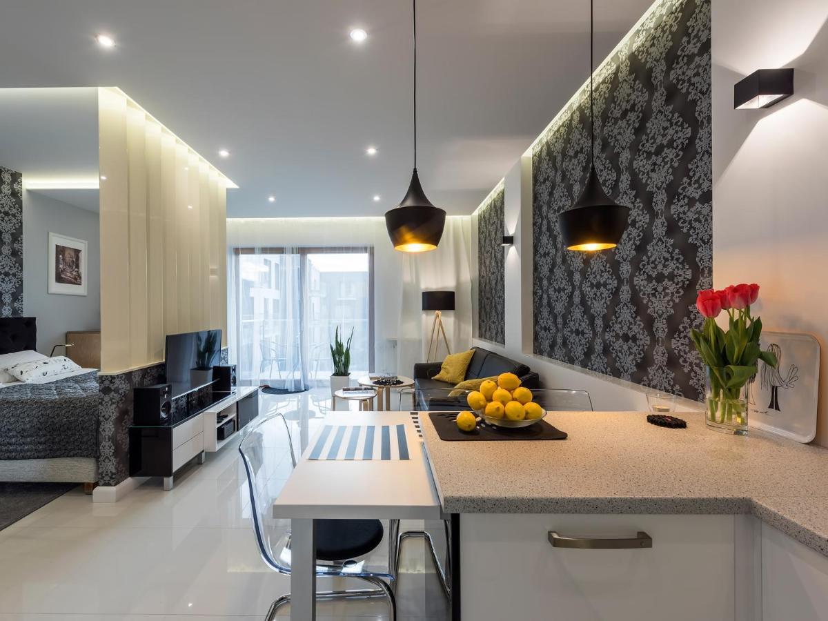 Black Pearl Apartment كراكوفيا المظهر الخارجي الصورة