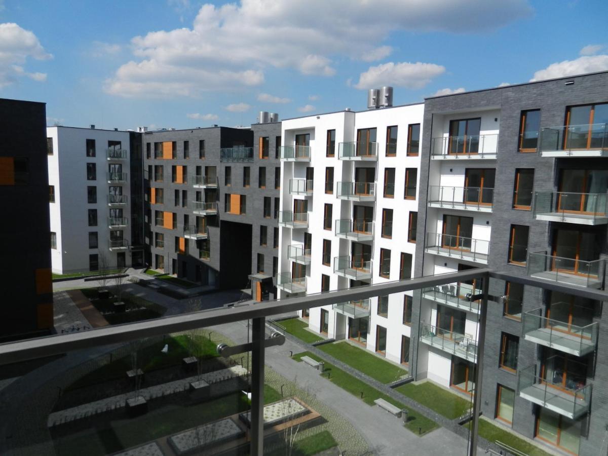 Black Pearl Apartment كراكوفيا المظهر الخارجي الصورة