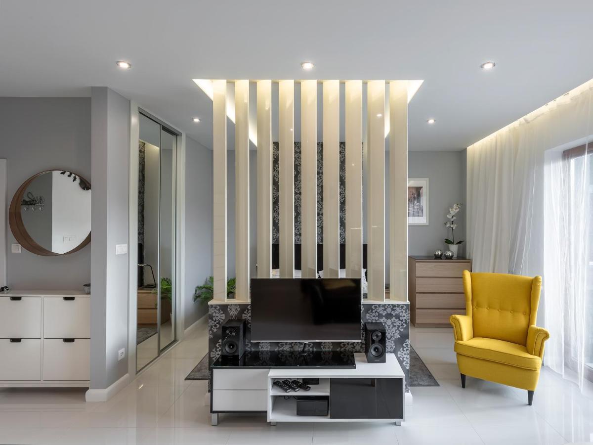 Black Pearl Apartment كراكوفيا المظهر الخارجي الصورة
