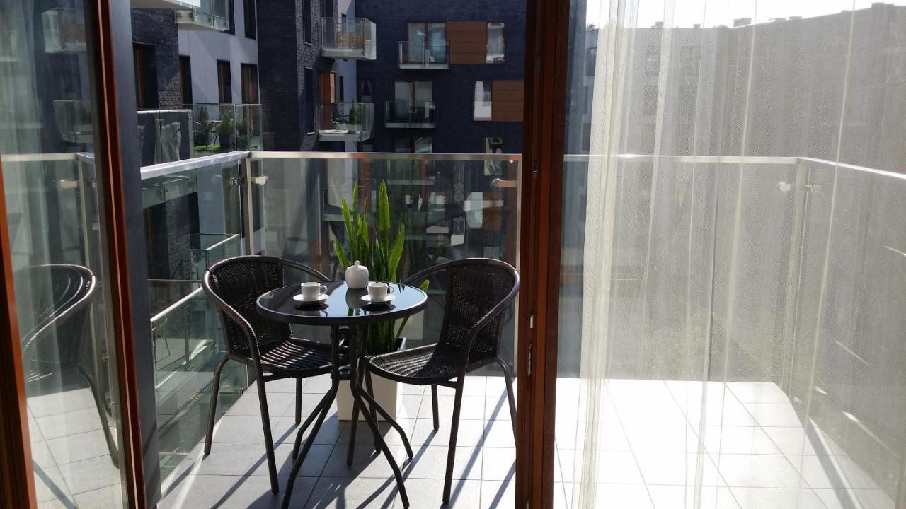 Black Pearl Apartment كراكوفيا المظهر الخارجي الصورة
